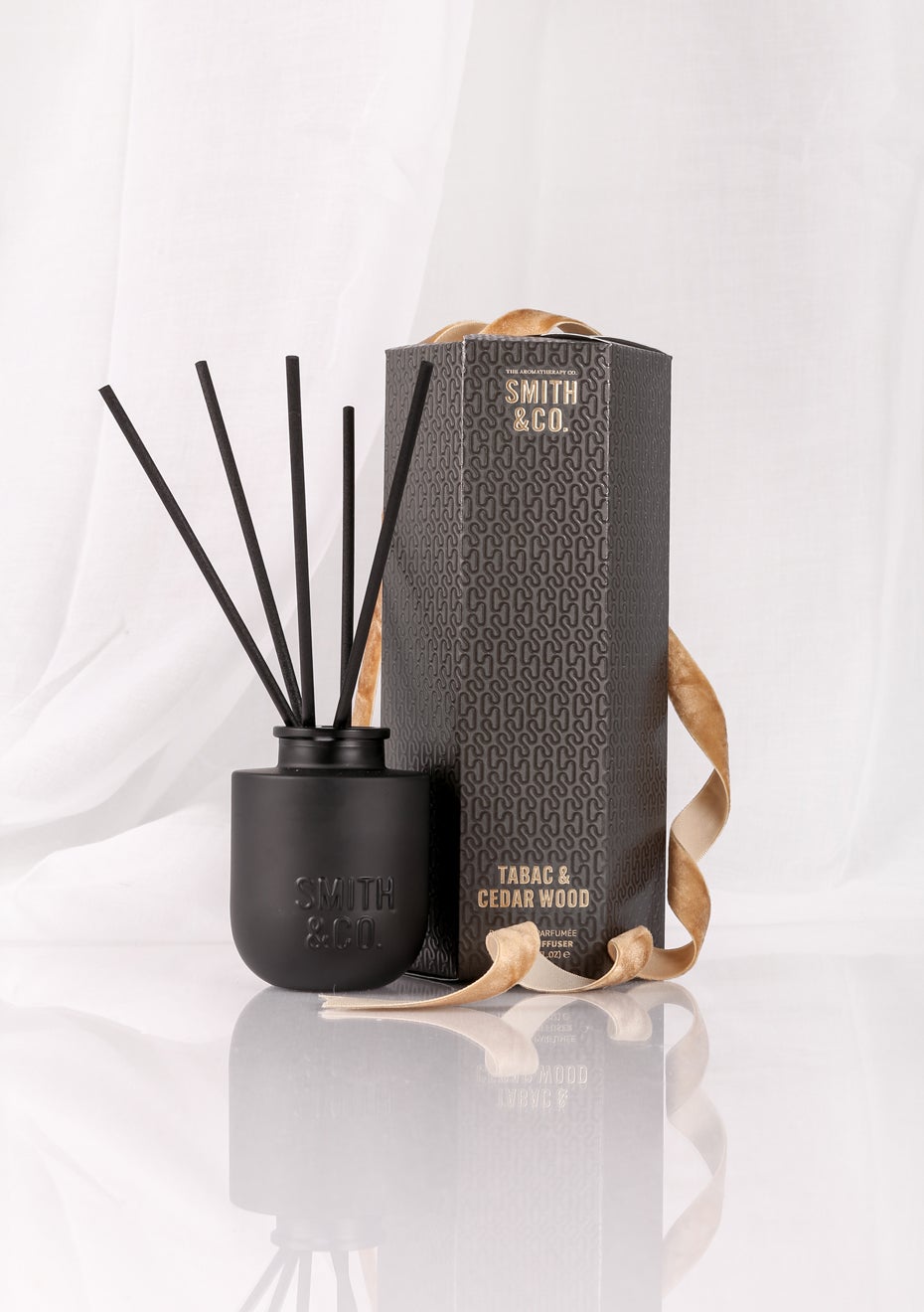 The Aromatherapy Co. - Smith & Co. Diffuser 100Ml - Tabac & Cedarwood ...