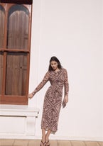 Beginning Botique - Cecilia Bodycon Midi Dress Emerald - Onceit