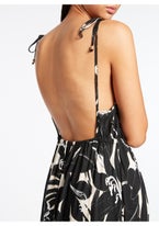 silent theory one in eight midi dress This shirt dress is so pretty!  I sized down to a medium in this one.  Love it with sandals and it would also be cute with sneakers dressed down a  bit. #