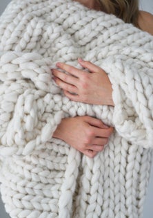George Collective - Chunky Knit Throw - Natural