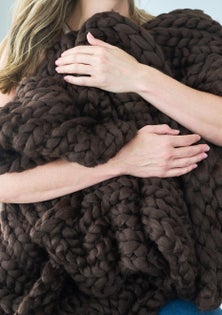 George Collective - Chunky Knit Throw - Chocolate