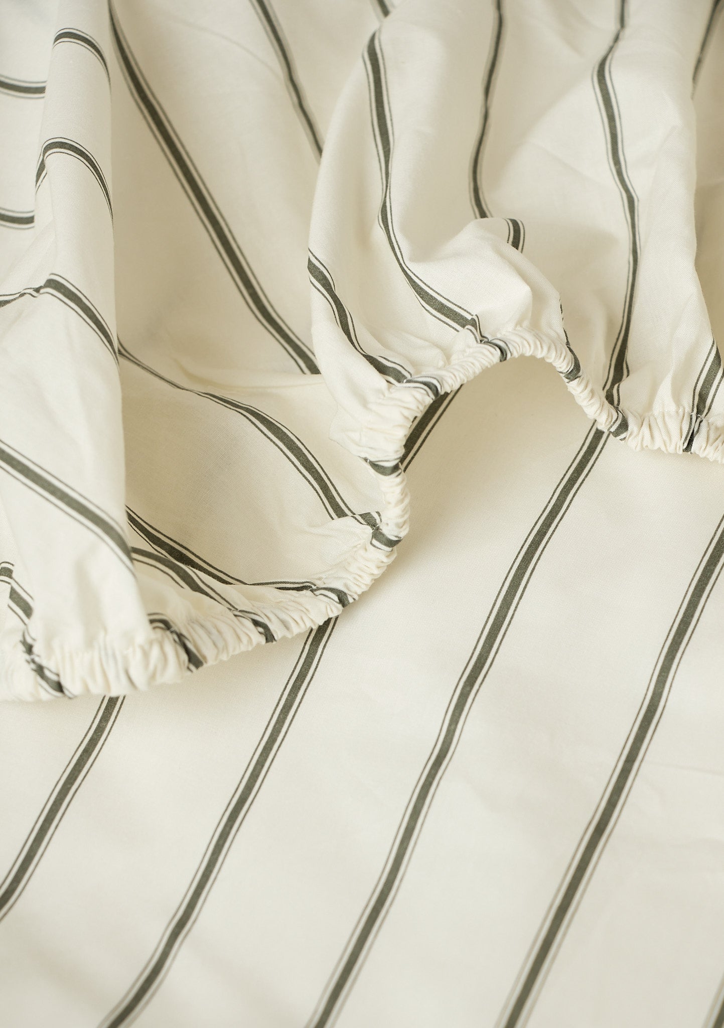 George Collective - 100% Stonewashed Cotton Fitted Cot Sheet - Classic ...